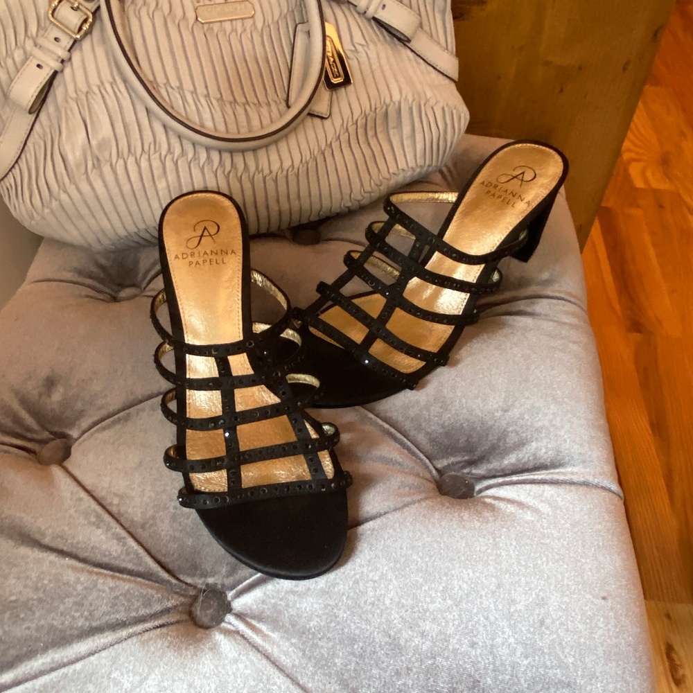 Beautiful Sequin Adrianna Papell Sandal‎ with Block Heel - Size 8
